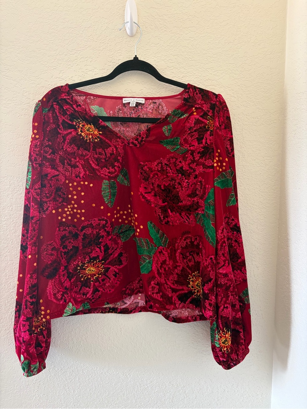 Red Floral Velvet Long Sleeve Blouse Sz M